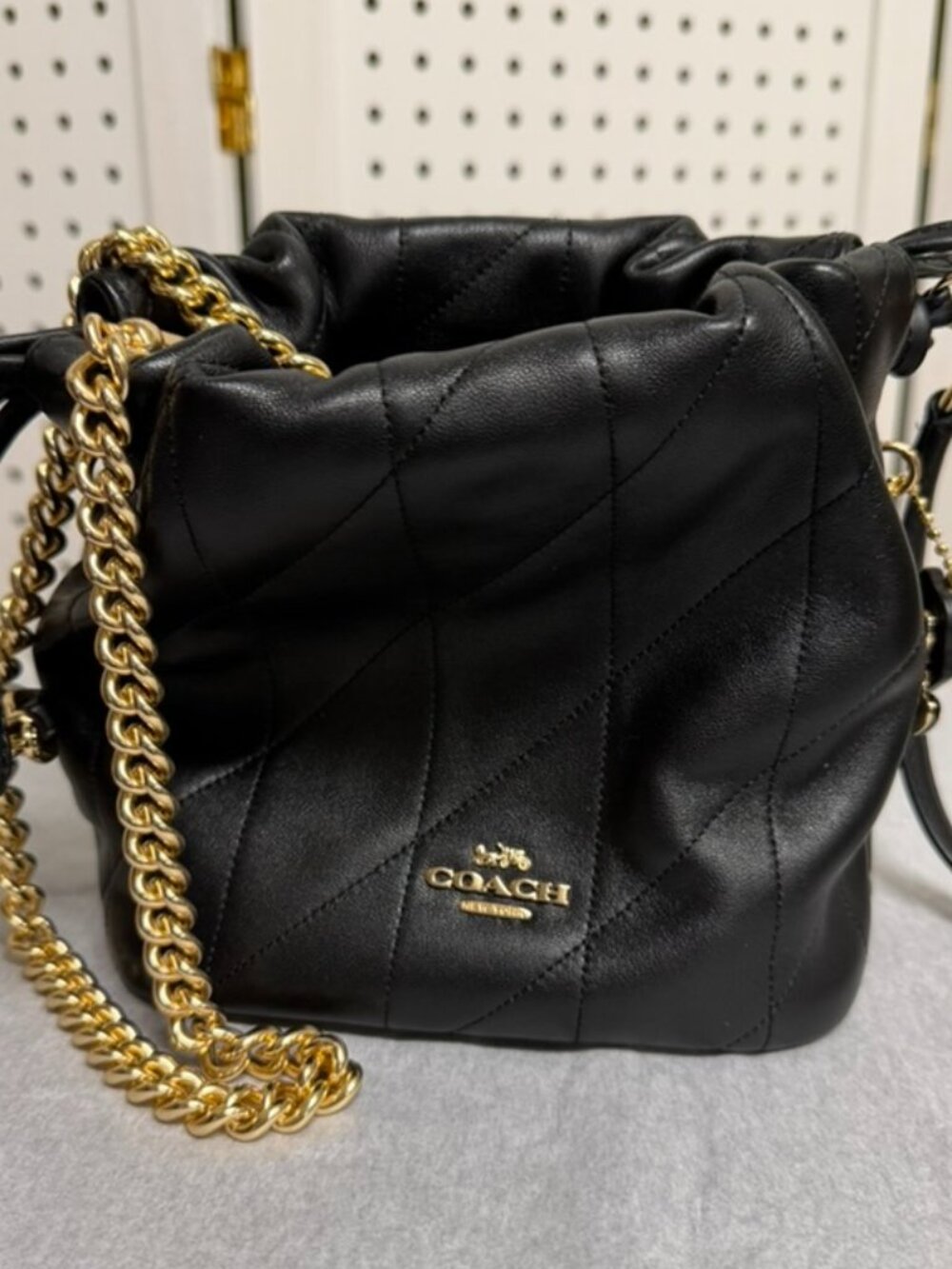 Coach Faye Mini Drawstring Crossbody Shoulder Quilted Black Gold Mini Bag - Picture 8 of 16